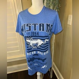 Mustang American Machine Ford Motor Company Men's Large T-Shirt Blue